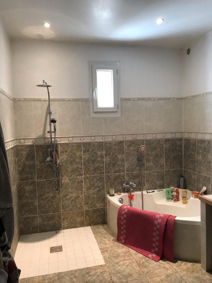 شقة Chambre Chez L Habitant Châteaurenard المظهر الخارجي الصورة
